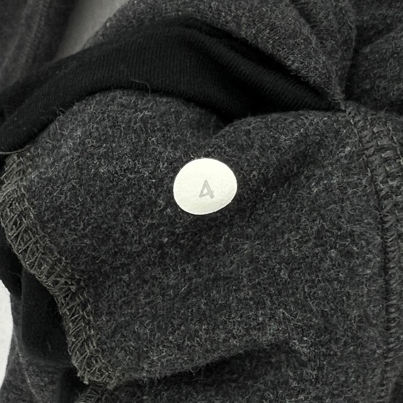 LULULEMON Savasana Wrap Cardigan Women 4 Gray Heather Charcoal Black Long Sleeve - Picture 11 of 16